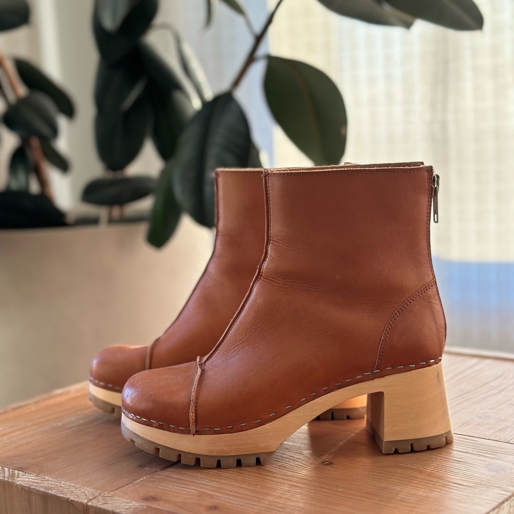 Swedish Hasbeens Women's Stitchy Boots 9